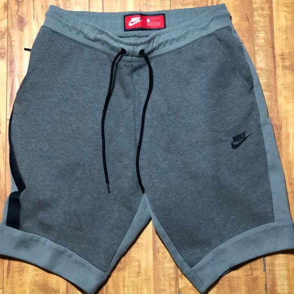 Nike Other - Nike Tech Fleece Athletic Shorts Men's Medium EUC